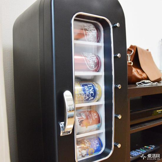 自動(dòng)售貨機,自動(dòng)售賣(mài)機,自動(dòng)售貨機價(jià)格,廣州售貨機,無(wú)人售貨機,智能自動(dòng)售貨機加盟,自動(dòng)販賣(mài)機,飲料自動(dòng)售貨機,廣州富宏智能售貨機